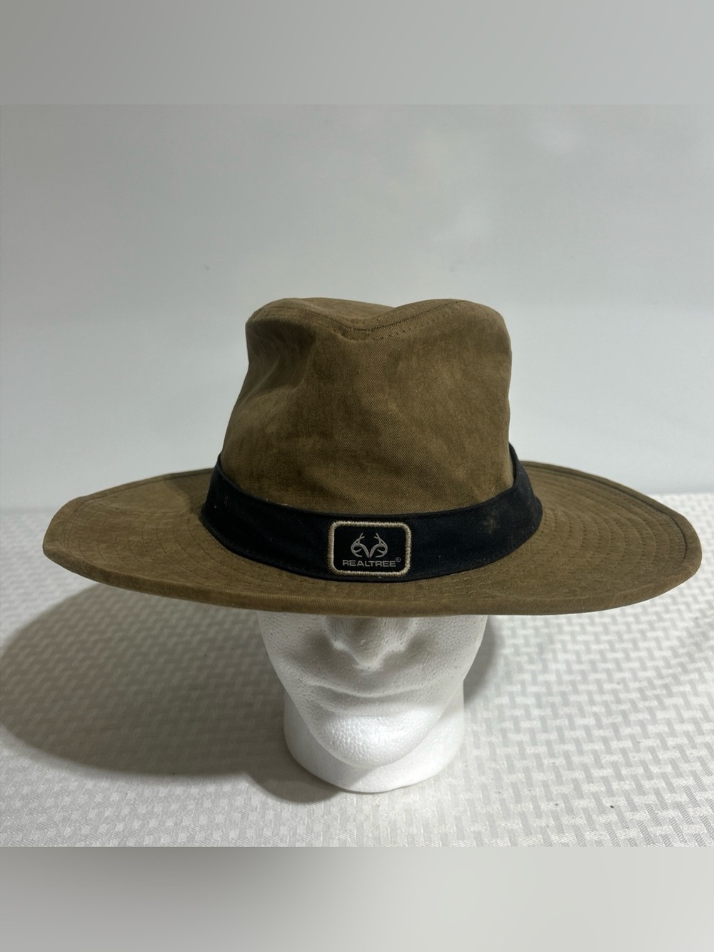 Realtree BY AC OUTDOOR CAP SIZE SMALL SOLID BANDED Hat Fedora Mens.